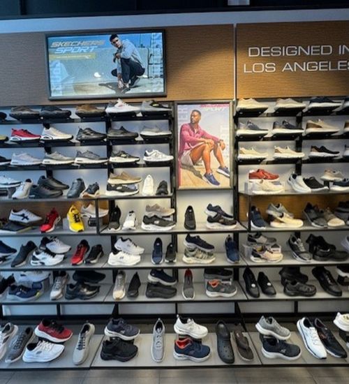 SKECHERS Roma Maximo